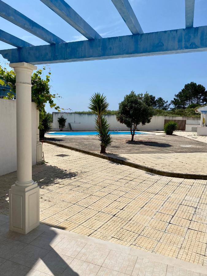 Alice'S House Villa Nazare Bagian luar foto